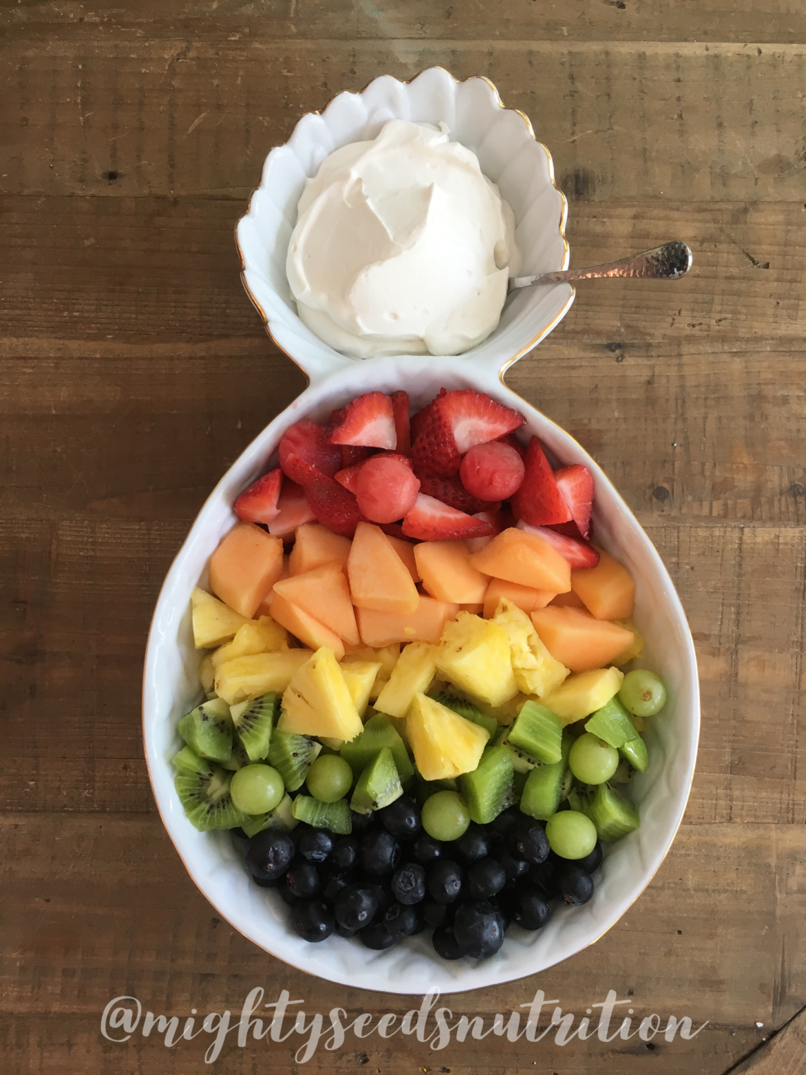 Your New Favorite Clean Fruit Dip